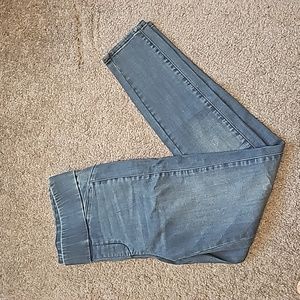 GUESS Jeans "The Perfect Pull On"